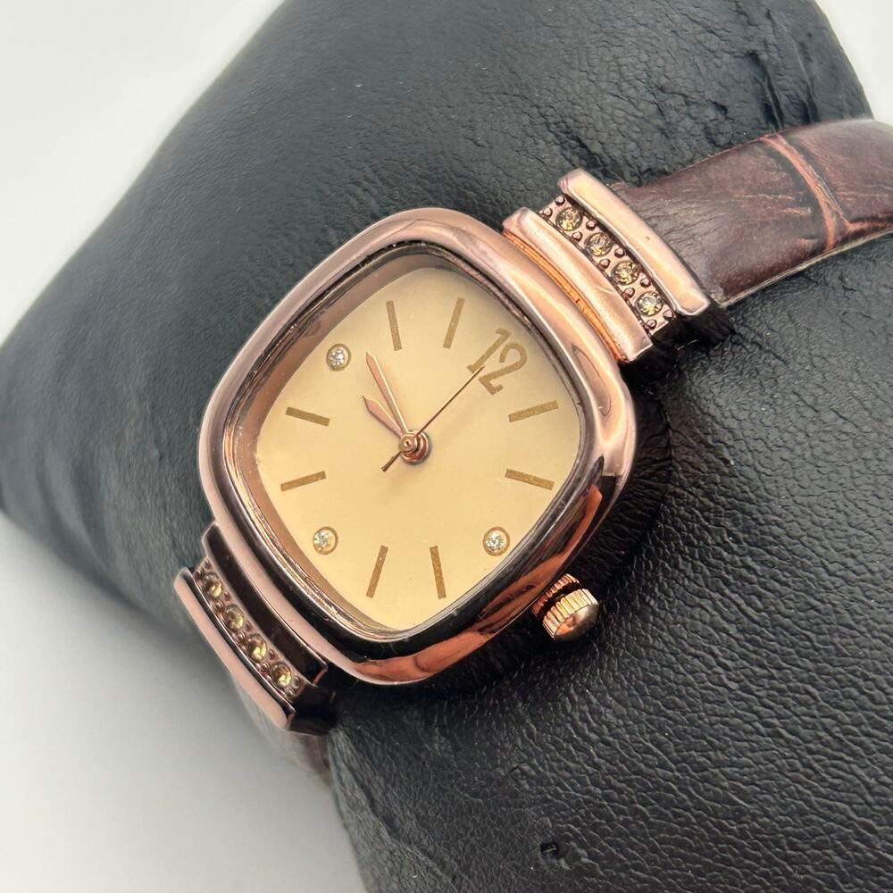 Mreurio Metallic Brown Women’s Minimalist Watch New Battery - Picture 2 of 8